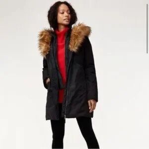 Aritzia Babaton Sz S Julian Down Hooded Black Parka Winter Coat
